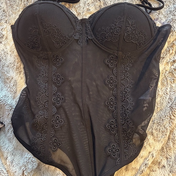 SHEER WINDSOR BODYSUITS (TWO FOR ONE) - Picture 4 of 5